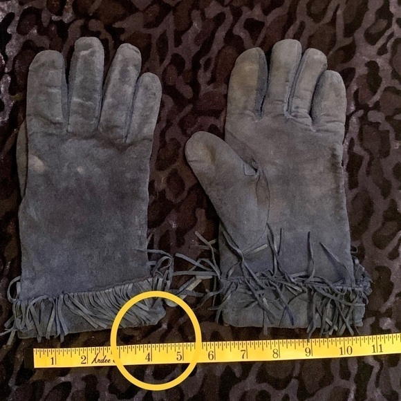 🧤 🕶 Extremely Cool Women’s Blue Suede Gloves with Fringe, Pre-owned 👖👢 - Picture 7 of 7